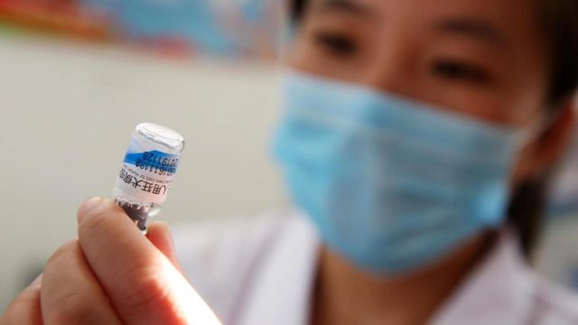 中国的疫苗问题一再引发全社会的恐慌。
