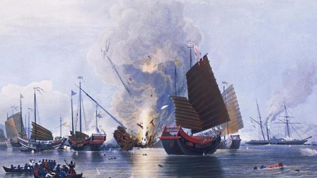 中日这两个国家在转型过程当中，有着相同的背景，就是18、19世纪的西方殖民大潮。