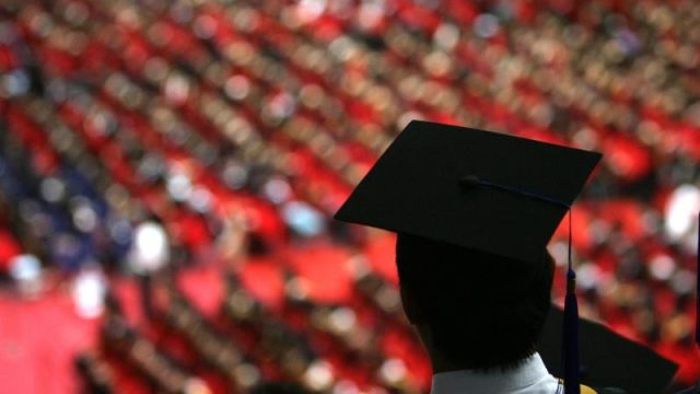 郑志刚：中国热衷高学位背后的制度根源