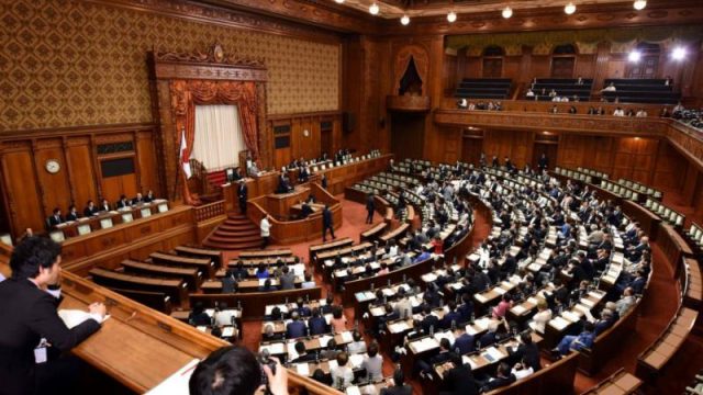 贺卫方：日本宪政为何能成功？