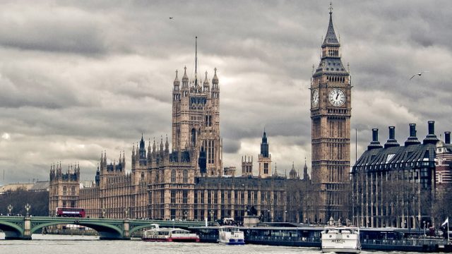 高全喜：英国、日本与中国的古今之变