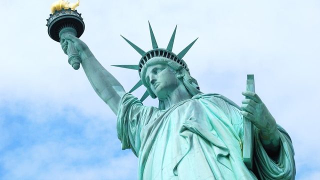 自由主义幻想：“世界警察”何以吃力不讨好？