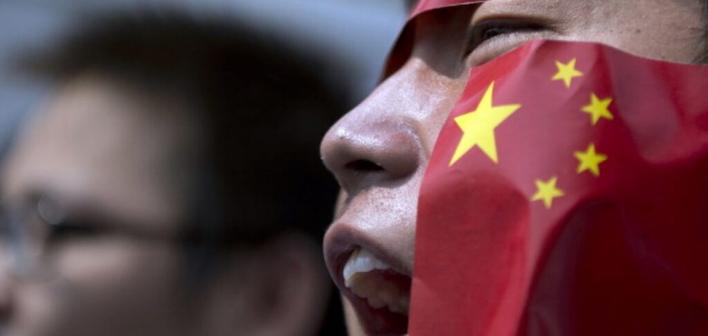 萧功秦：中国要警惕激进主义的陷阱-1