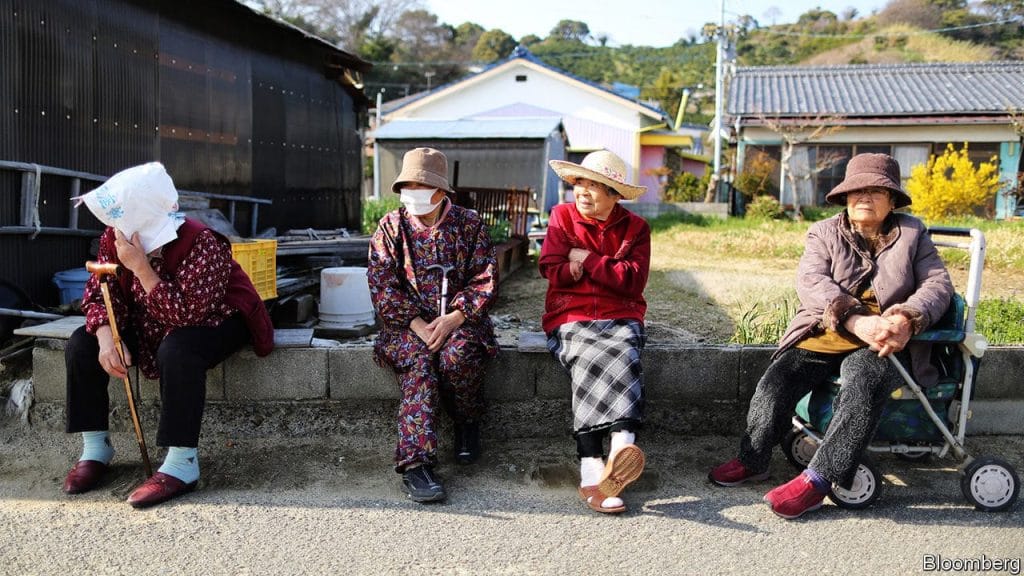 “婴儿潮一代”迈入75岁大关，日本有何应对之道？