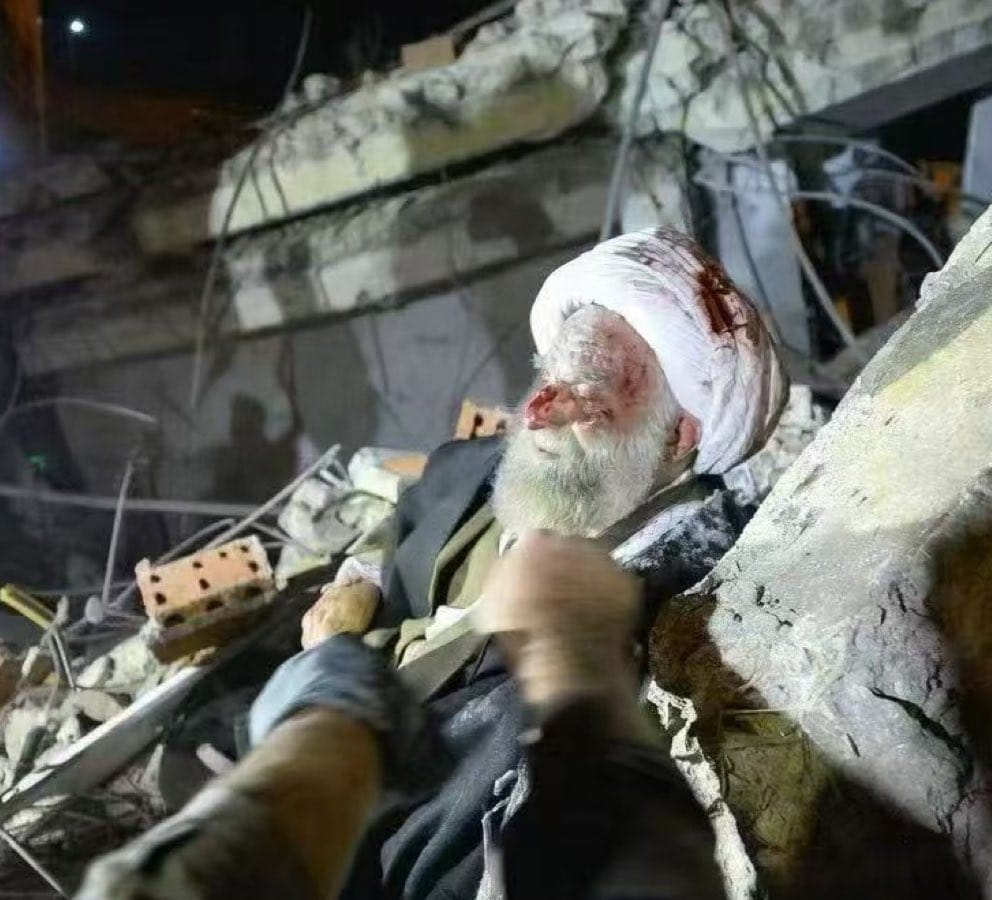 AI主导的“斩首”革命：从冷兵器到智能战争，战争模式的里程碑式迭代