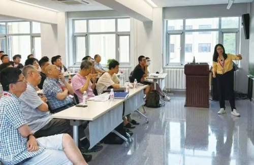 数学家汤涛专访王虹:破百年猜想,赴四十载之约 数学家汤涛专访王虹:破百年猜想,赴四十载之约